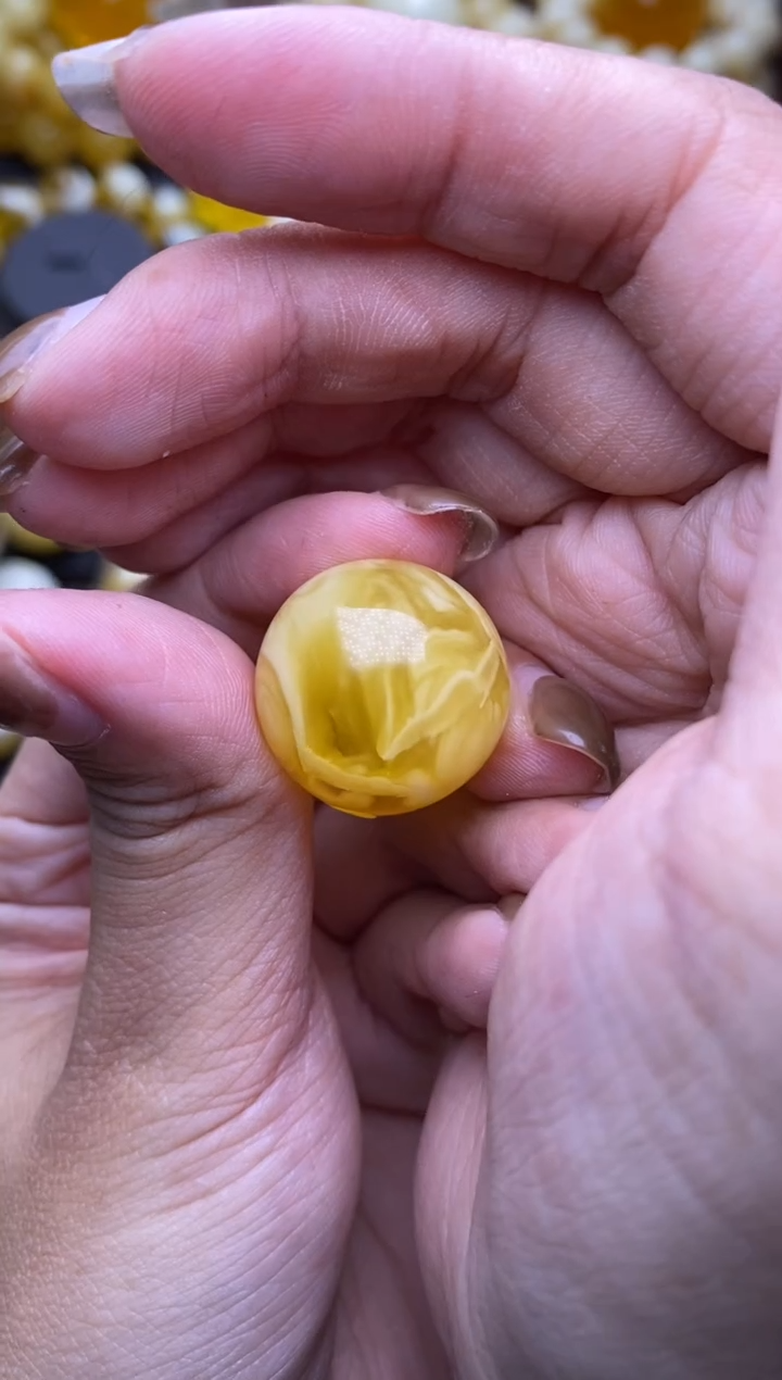 【闪购商品】琥珀裸石未镶嵌大小姐珠宝严选81