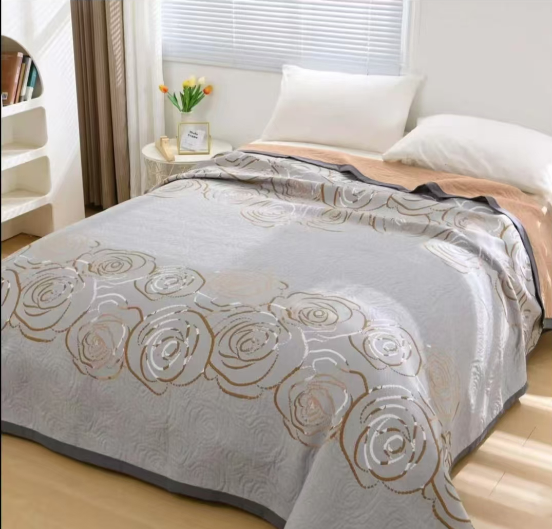 玫瑰物语150*200cm加厚舒适床盖