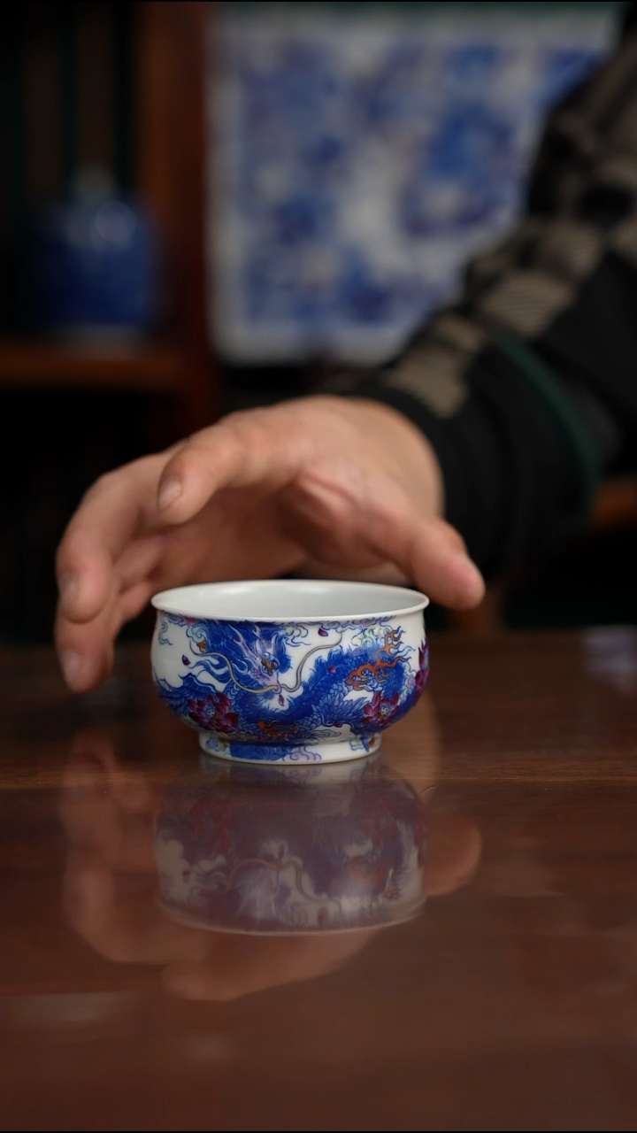 空山明月新斗彩嘲讽