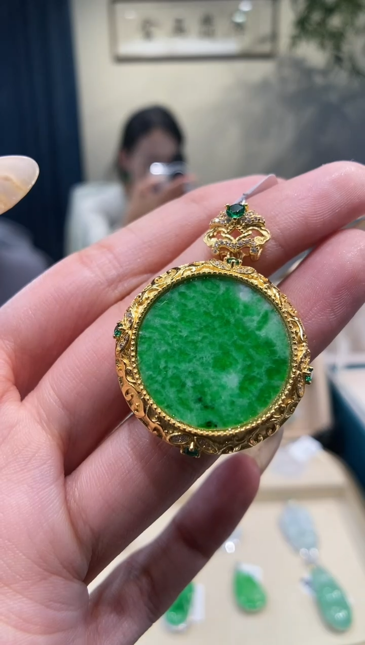 【闪购商品】翡翠吊坠(不含链)银S925镶嵌无事牌