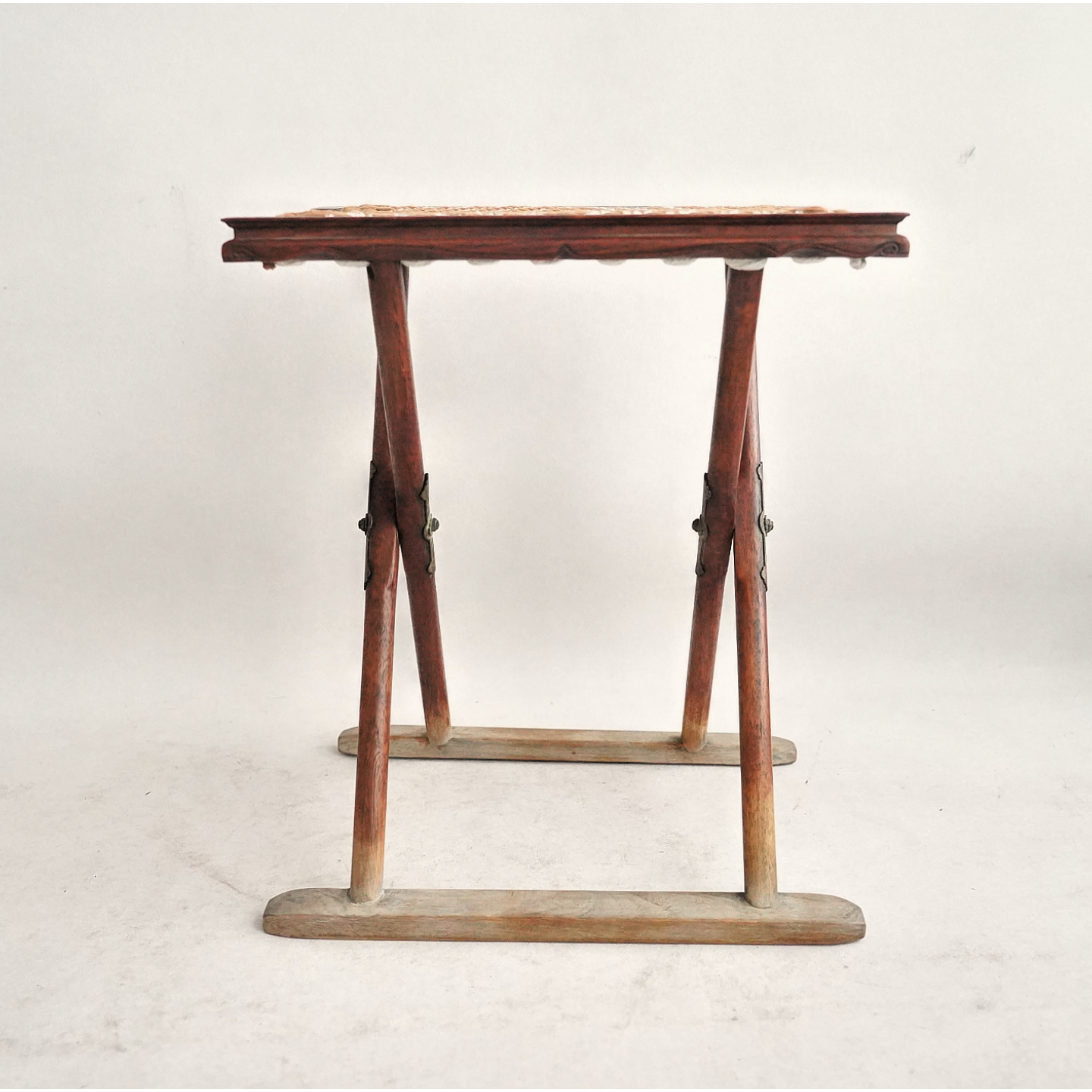 文华开物第213期拍品 8 清代 黄花梨马扎