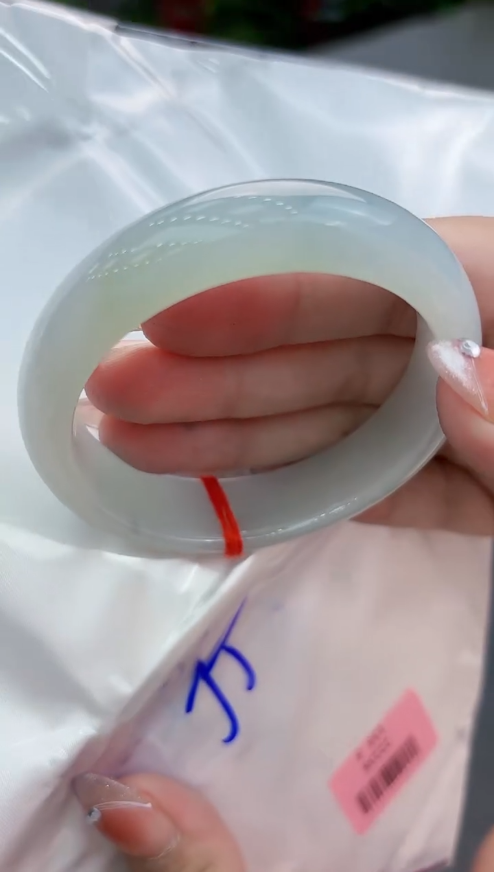 【闪购商品】翡翠手镯未镶嵌翡翠手镯