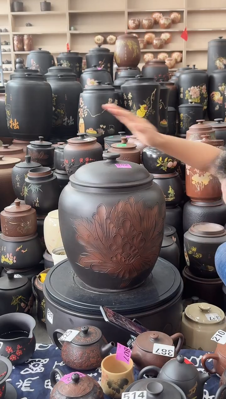 罐瑕疵茶缸高35cm浮雕牡丹  982