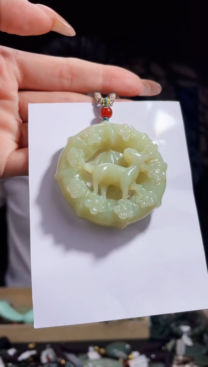 【闪购商品】和田玉颈饰未镶嵌拍一发一