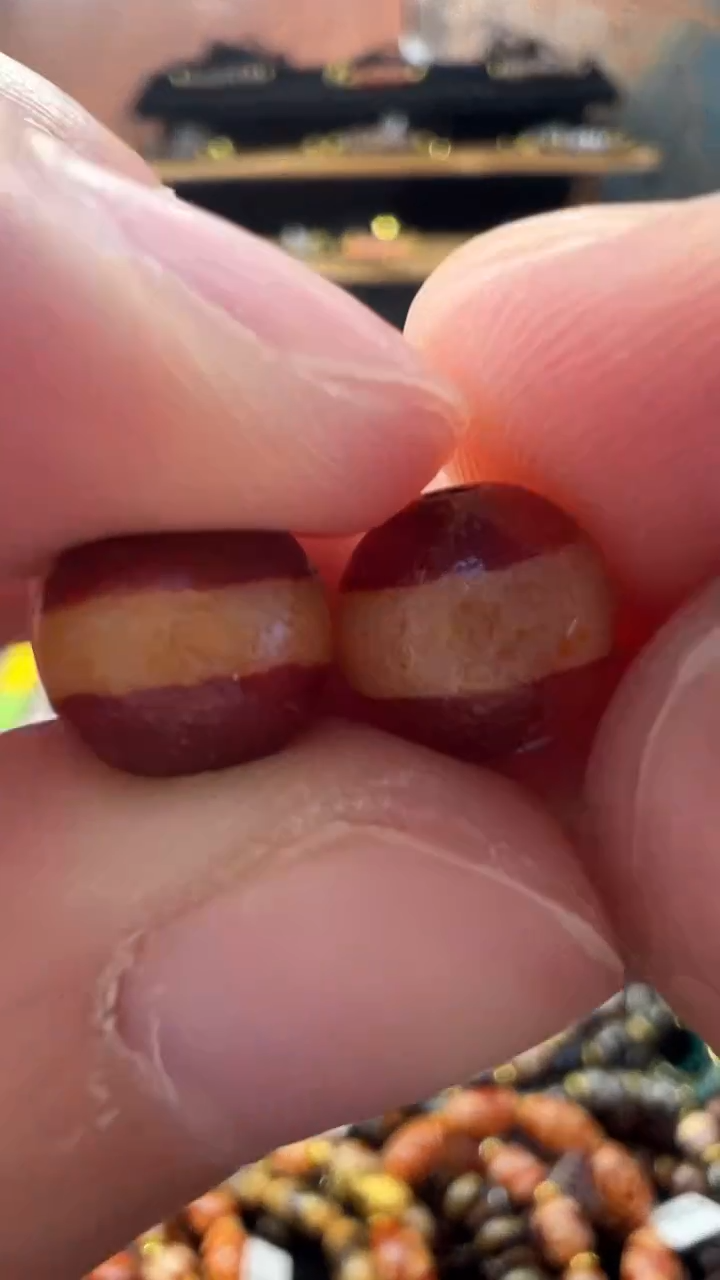 玛瑙/玉髓（覆膜）颈饰未镶嵌133.(微瑕)