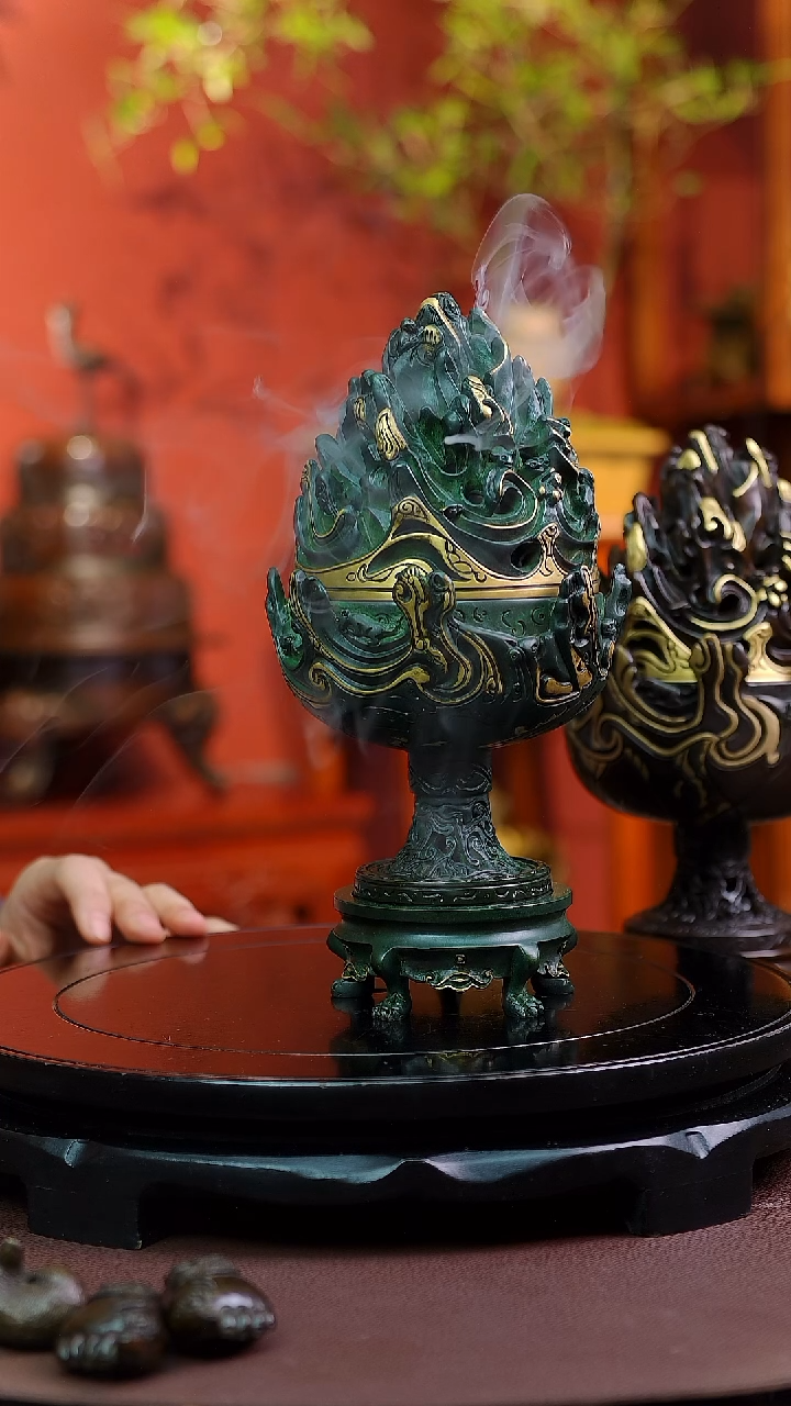 【闪购商品】带底座博山熏香炉           