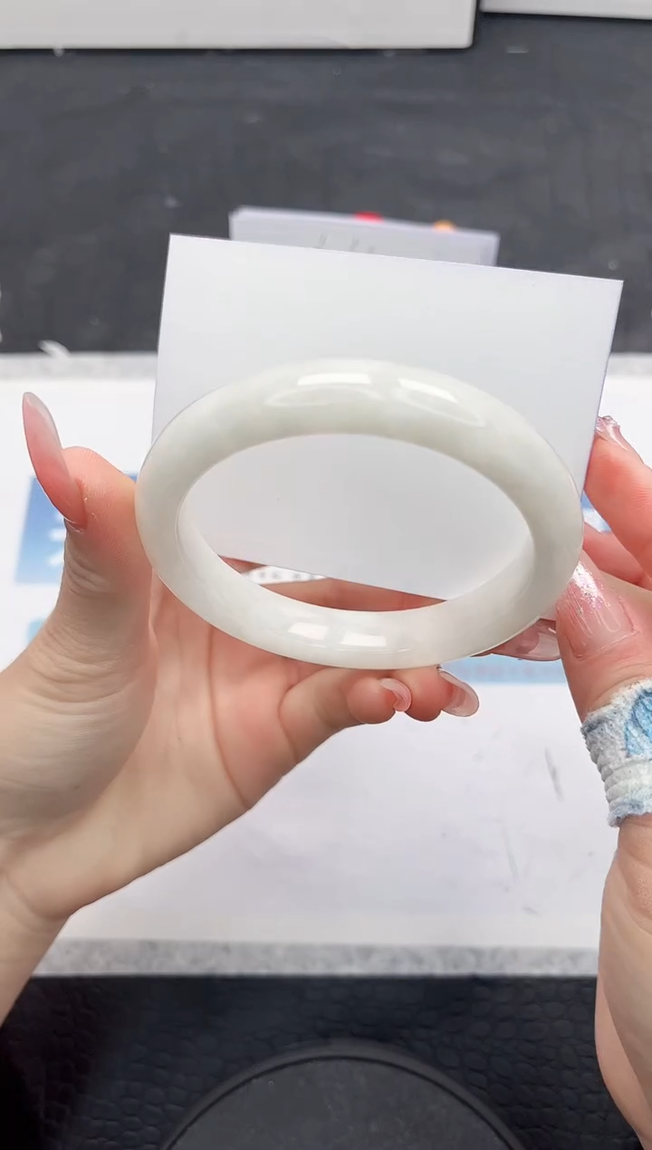 【闪购商品】和田玉手镯未镶嵌265-61