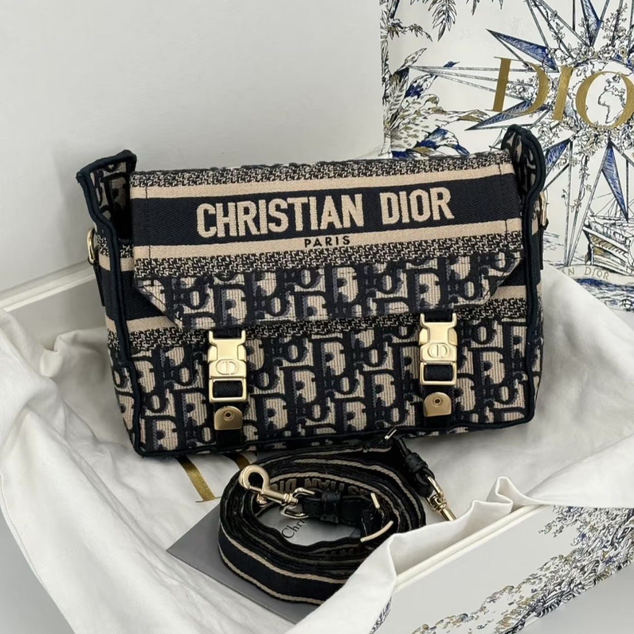 95新 DIOR/迪奥 老花小号邮差包 18854316