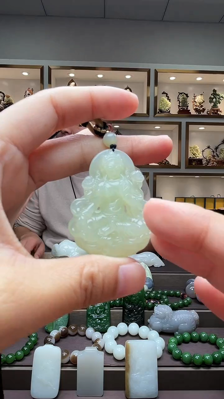 【闪购商品】和田玉颈饰未镶嵌苏