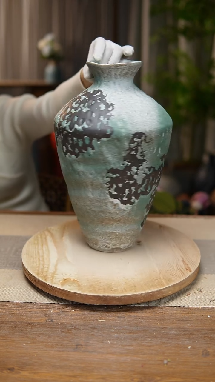 【闪购商品】陶瓷 花器诧寂复古绿高脚