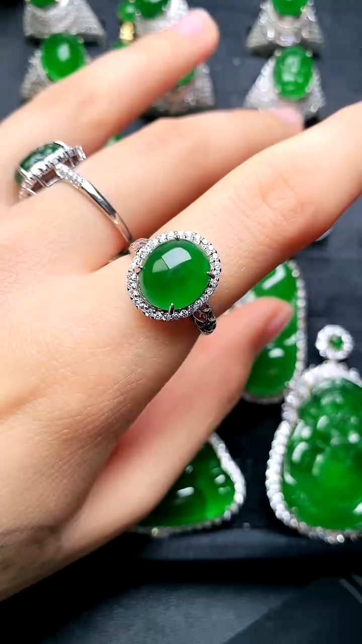 【闪购商品】翡翠戒指未镶嵌蛋面女戒