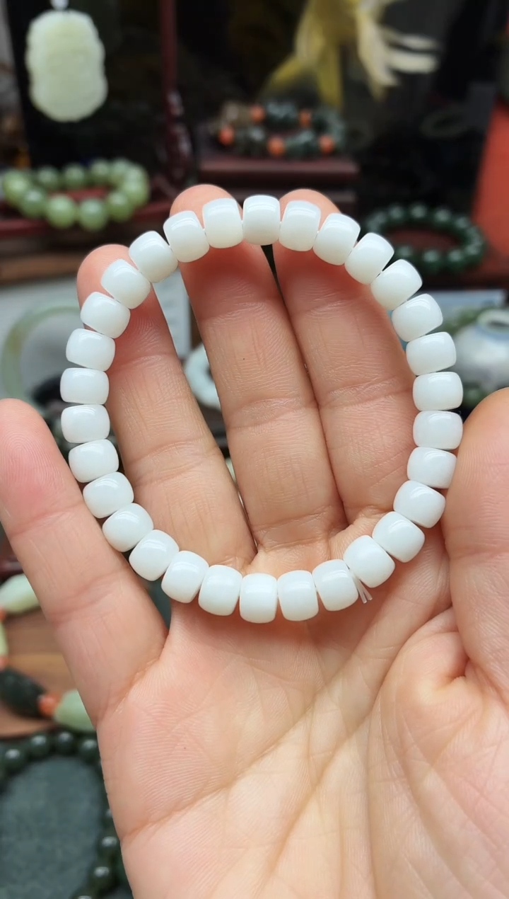 未镶嵌手链和田玉8mm白玉，生料