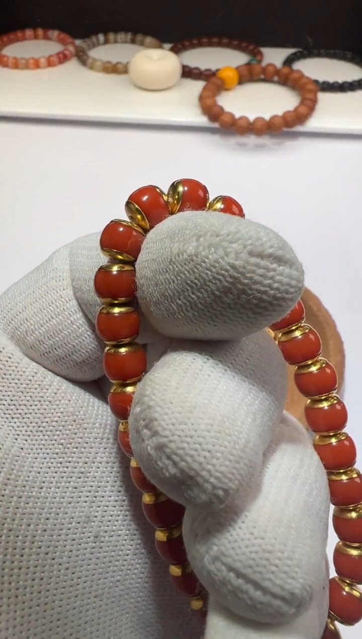 【闪购商品】南红玛瑙手串18K金镶嵌一条