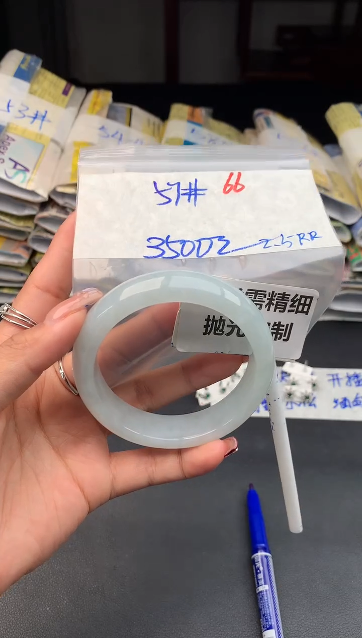 【闪购商品】定制翡翠未镶嵌66毛货需精细抛光多样性1件3500元