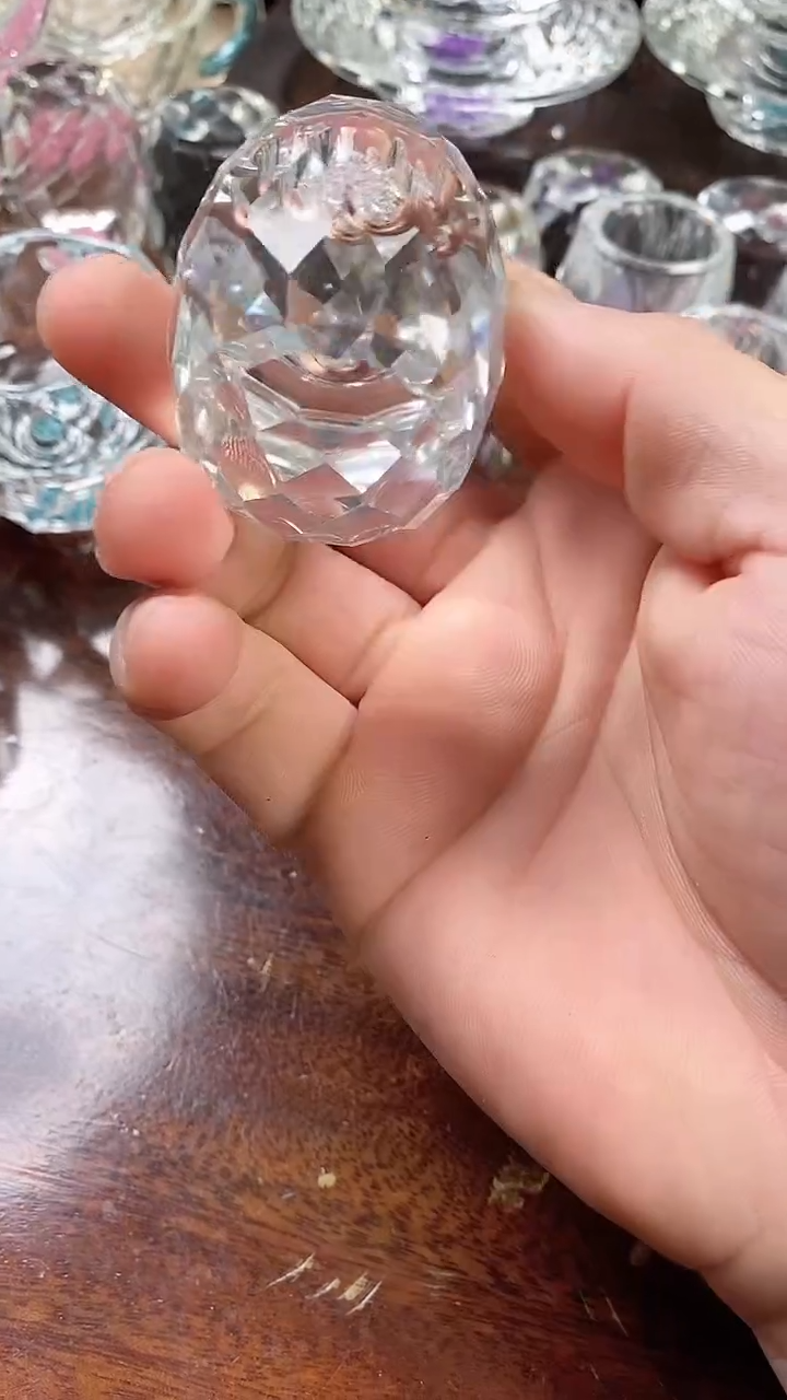【闪购商品】玺宴新款水晶盖置白钻
