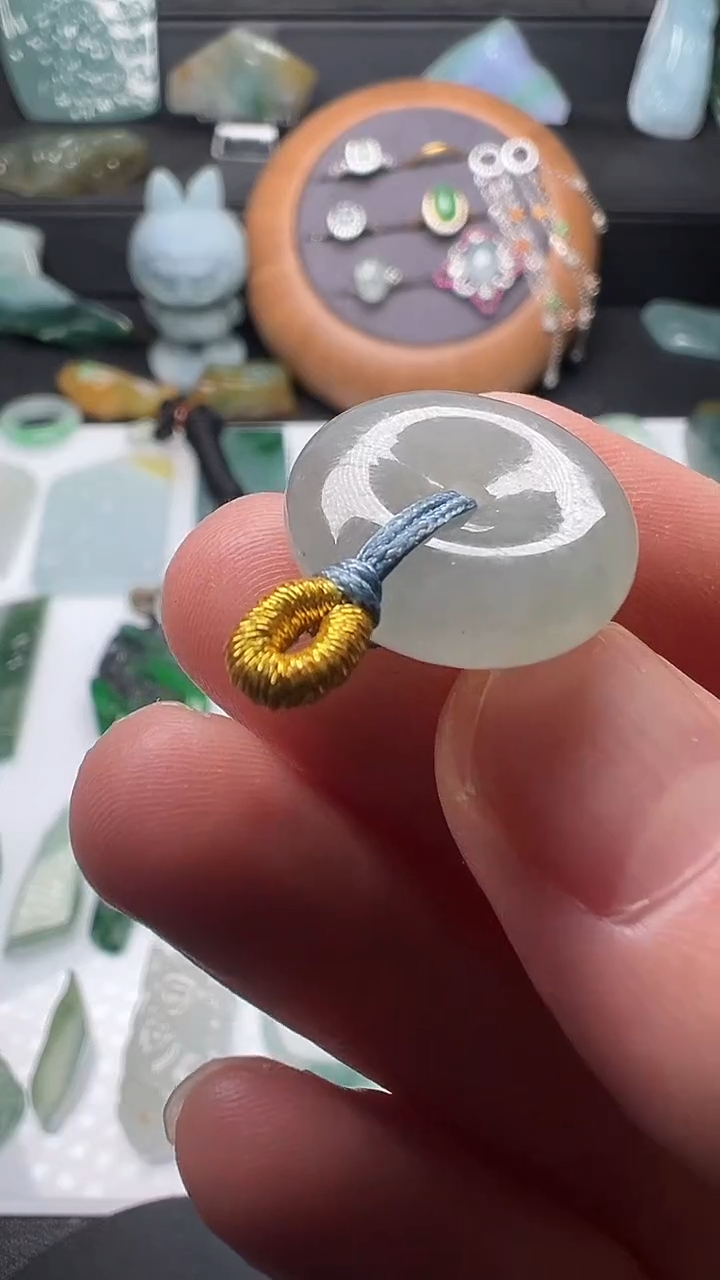 吊坠(不含链)未镶嵌翡翠贰*柒天然A货翡翠