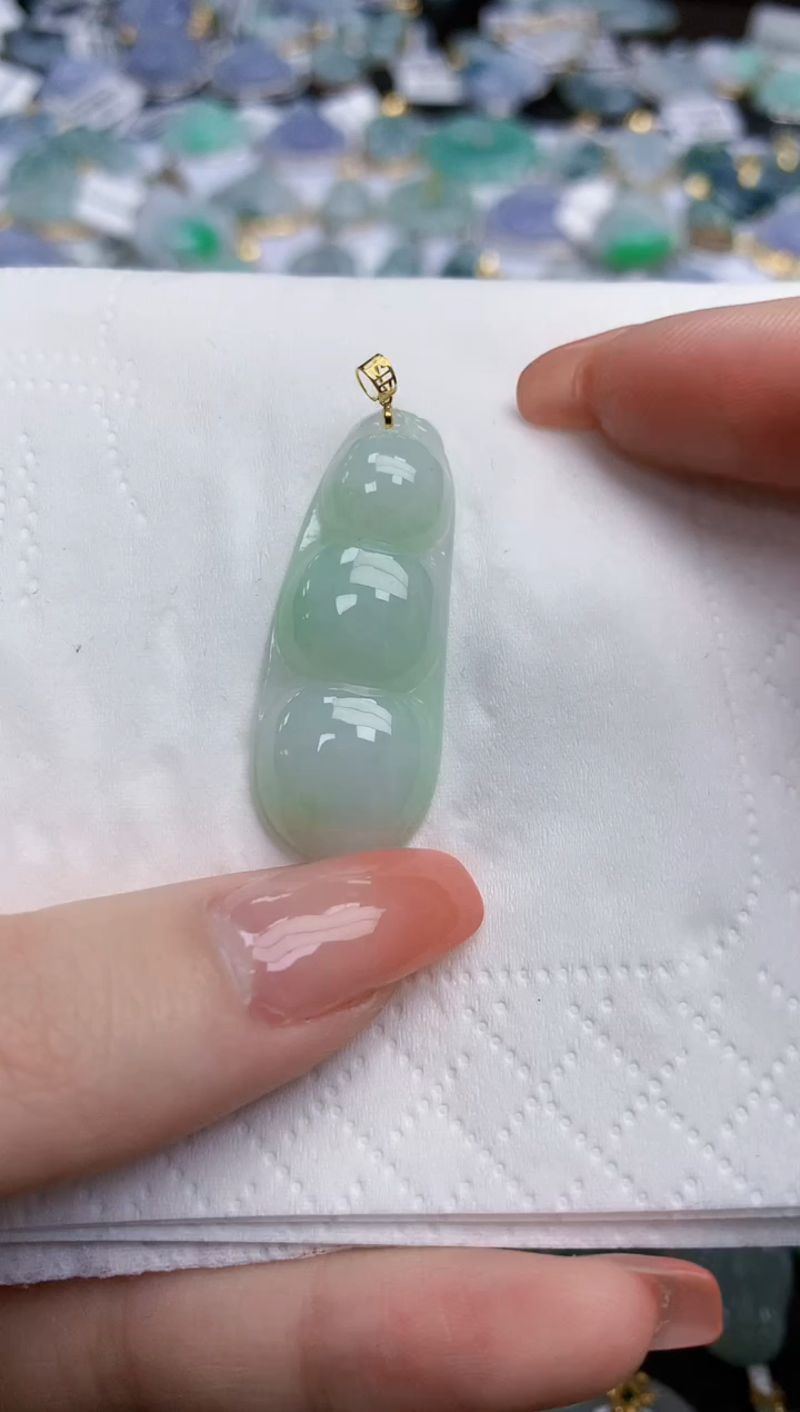 【闪购商品】翡翠颈饰未镶嵌天然缅甸翡翠A货