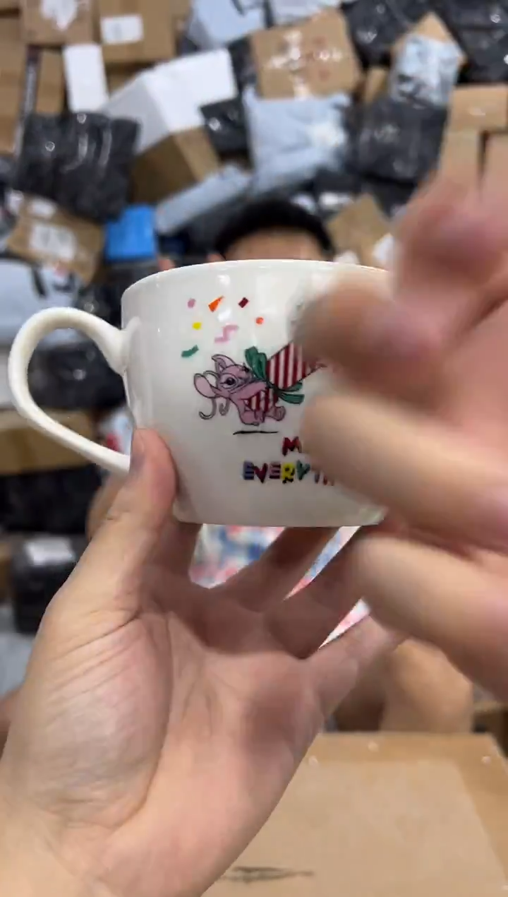 瓷片白色史迪仔咖啡水杯
