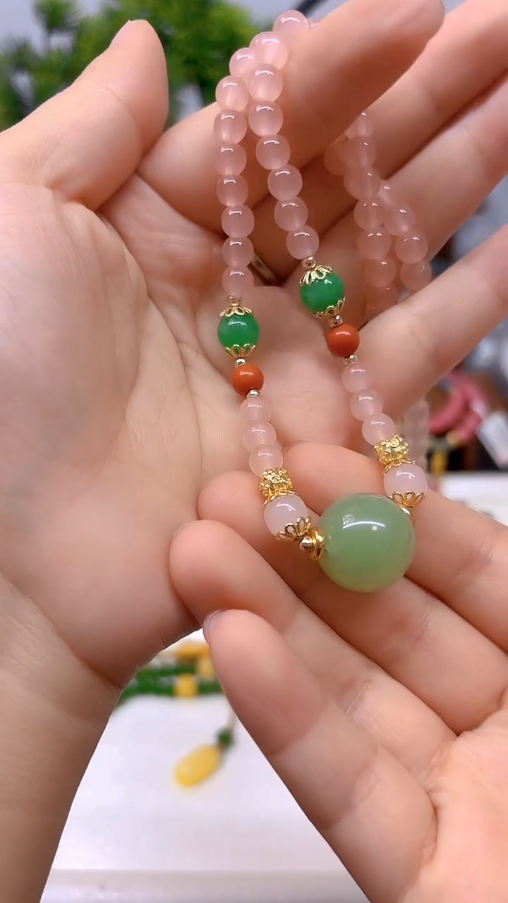 和田玉未镶嵌颈饰M11