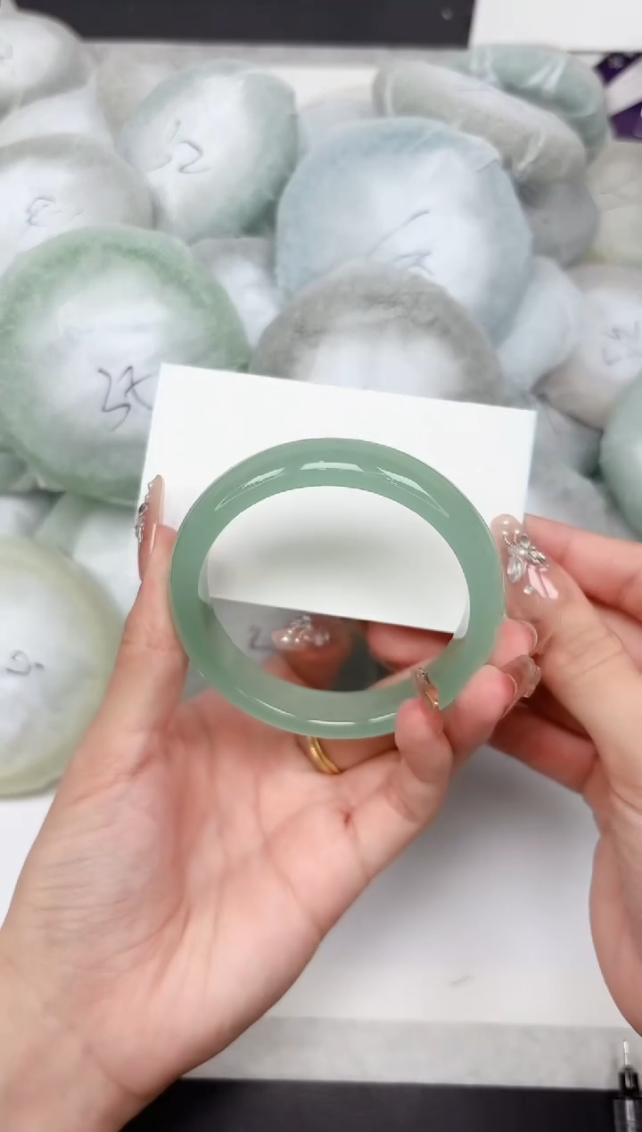 石英质玉手镯未镶嵌403-56.8