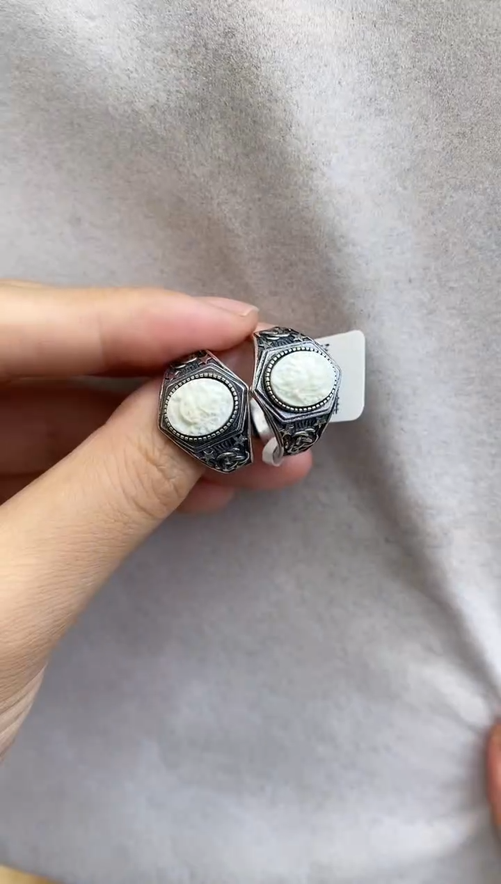 银S925镶嵌琥珀裸石10804024-戒指 多样性发一个