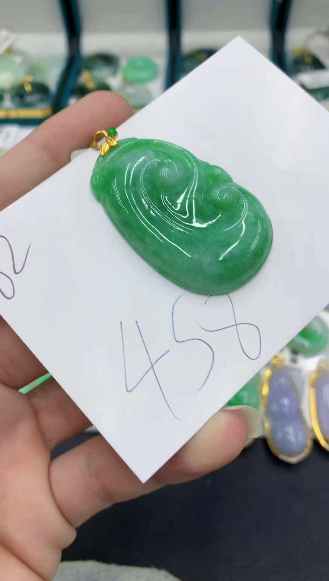 【闪购商品】翡翠颈饰18K金镶嵌翡翠