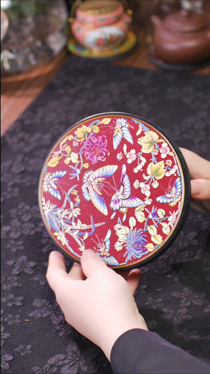 壹藏贰宝花花蝴蝶图案大垫子一片