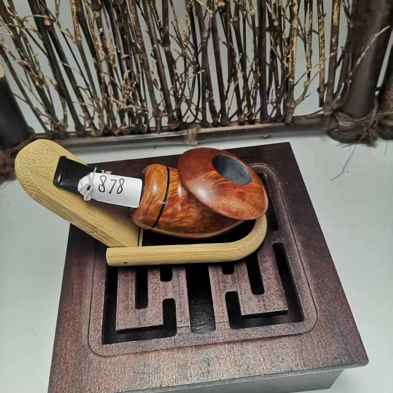 878号石楠木悬浮斗钵