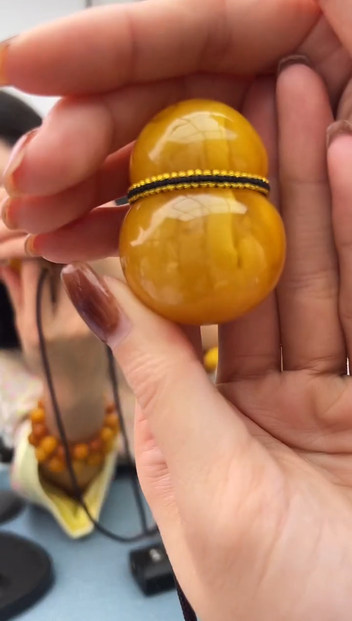【闪购商品】蜜蜡珠宝奇石未镶嵌030，假一罚十