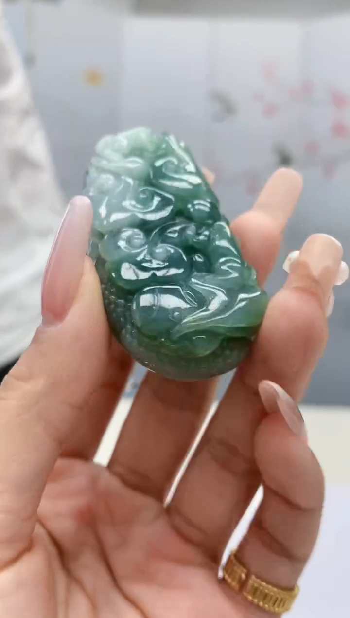 【闪购商品】定制翡翠未镶嵌5028lr-毛货挂件163