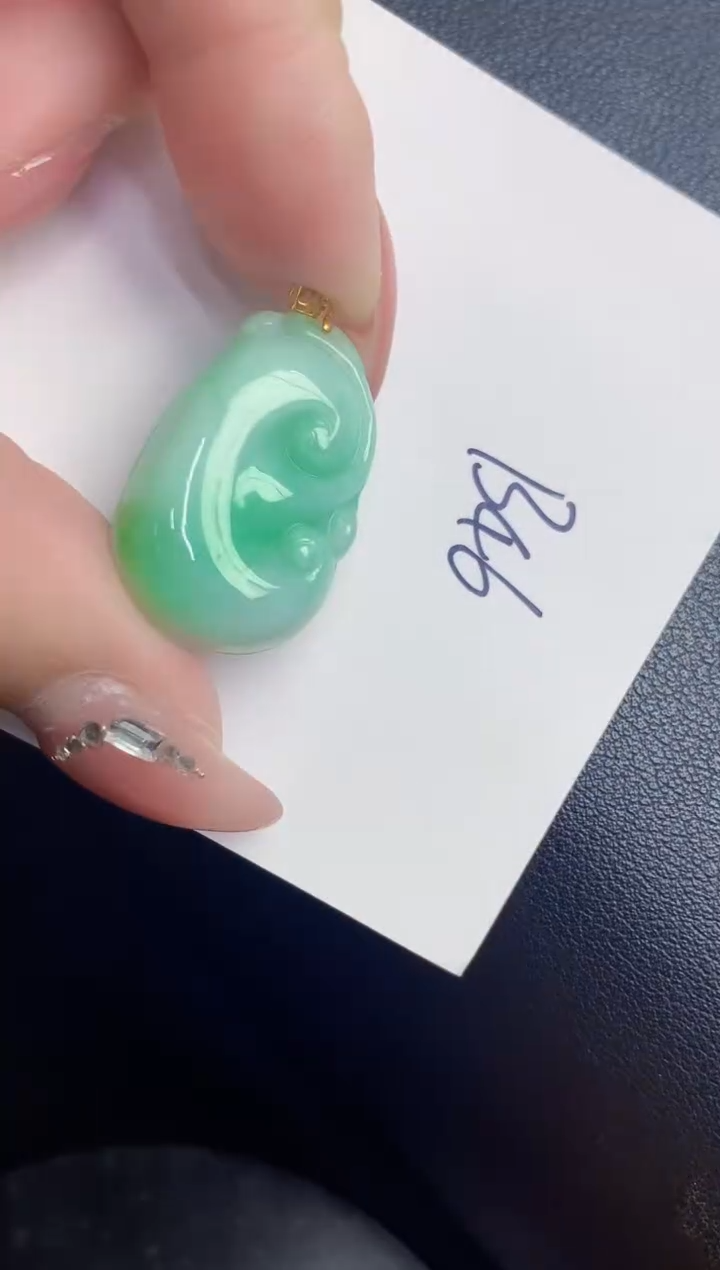 【闪购商品】翡翠颈饰18K金镶嵌000000000