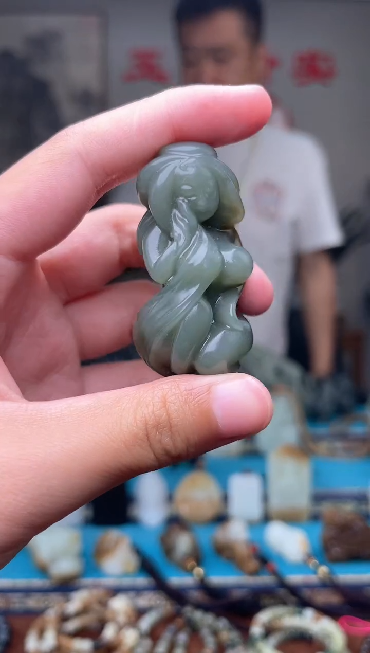 和田玉未镶嵌挂件1