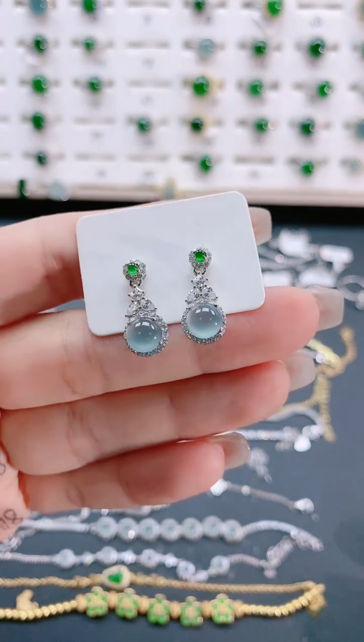 【闪购商品】翡翠耳饰银S925镶嵌天然翡翠