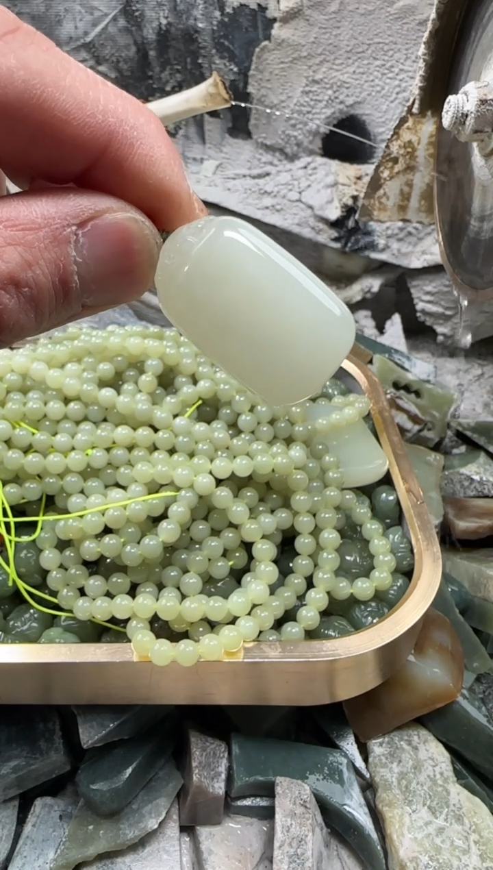 【闪购商品】和田玉颈饰未镶嵌吊坠 