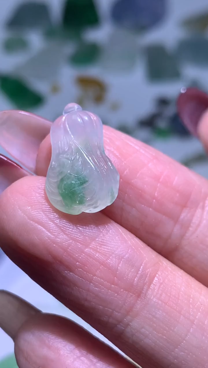 【闪购商品】定制翡翠未镶嵌毛货