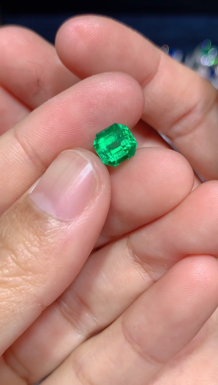 【闪购商品】祖母绿裸石未镶嵌1.6CT  哥伦比亚