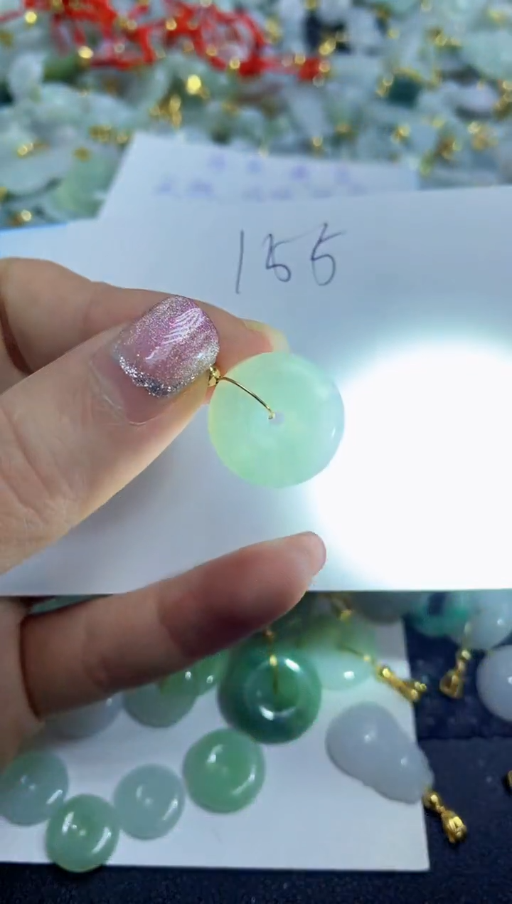 【闪购商品】翡翠颈饰合金天然翡翠A货