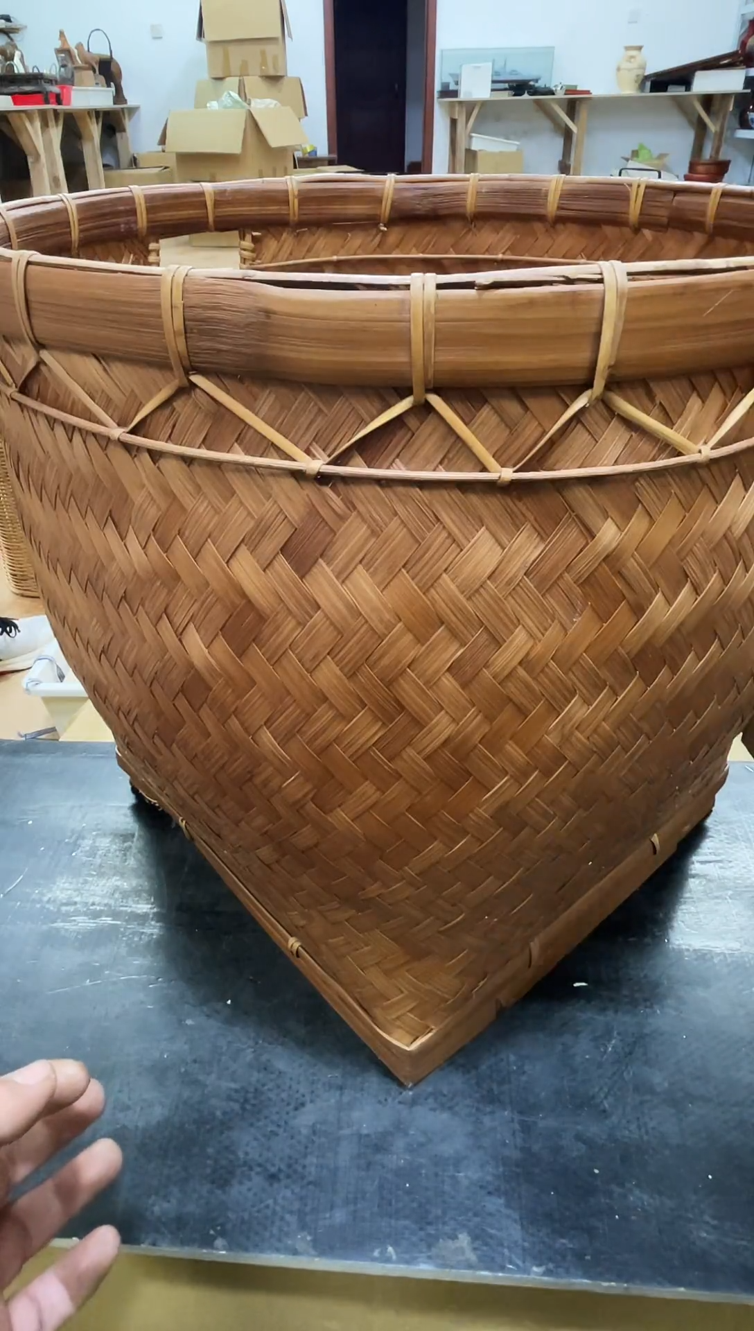竹编如图所示 阁集工艺品