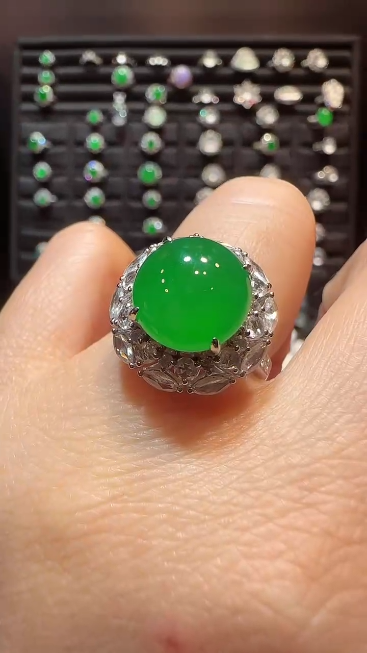 【闪购商品】翡翠戒指18K金镶嵌戒指
