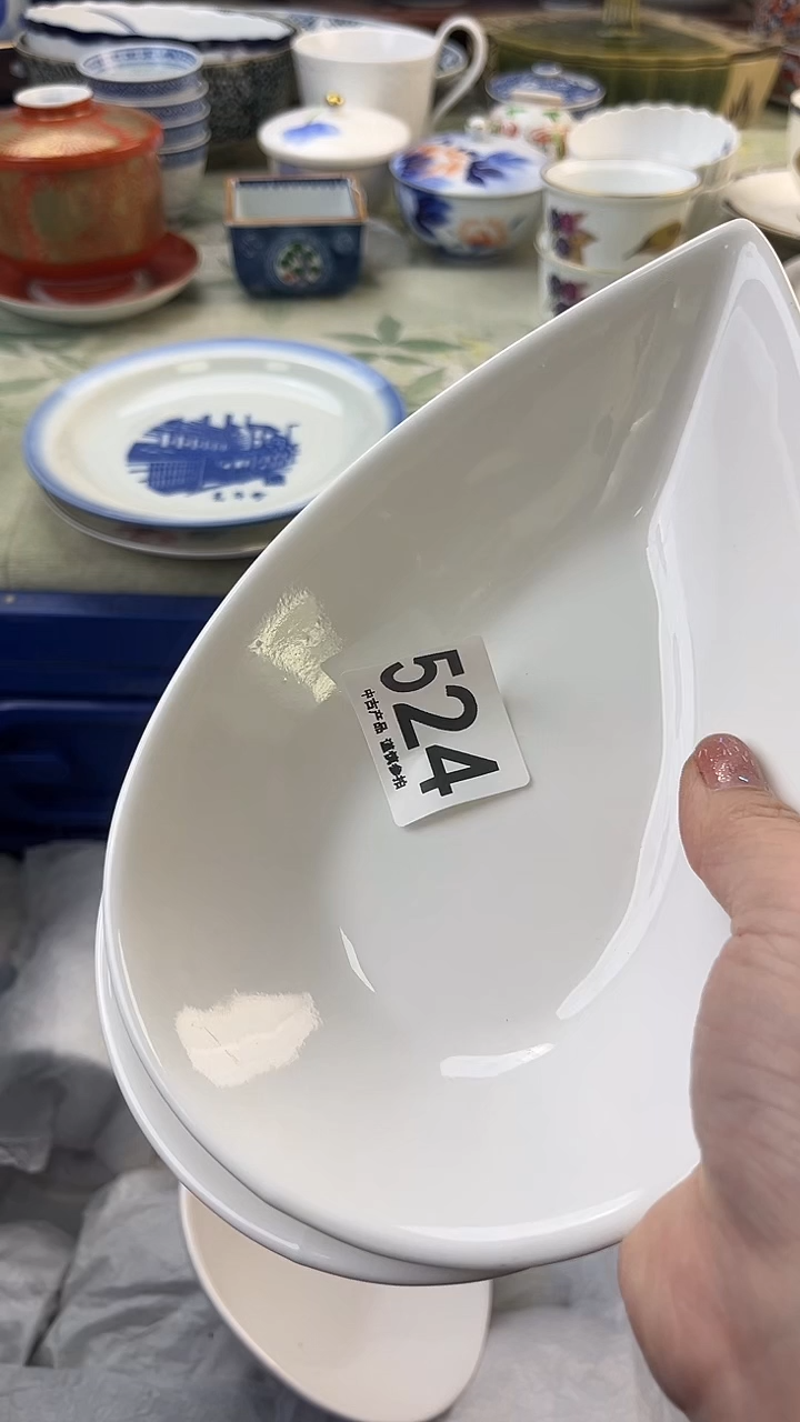 瓷片万****旭524........