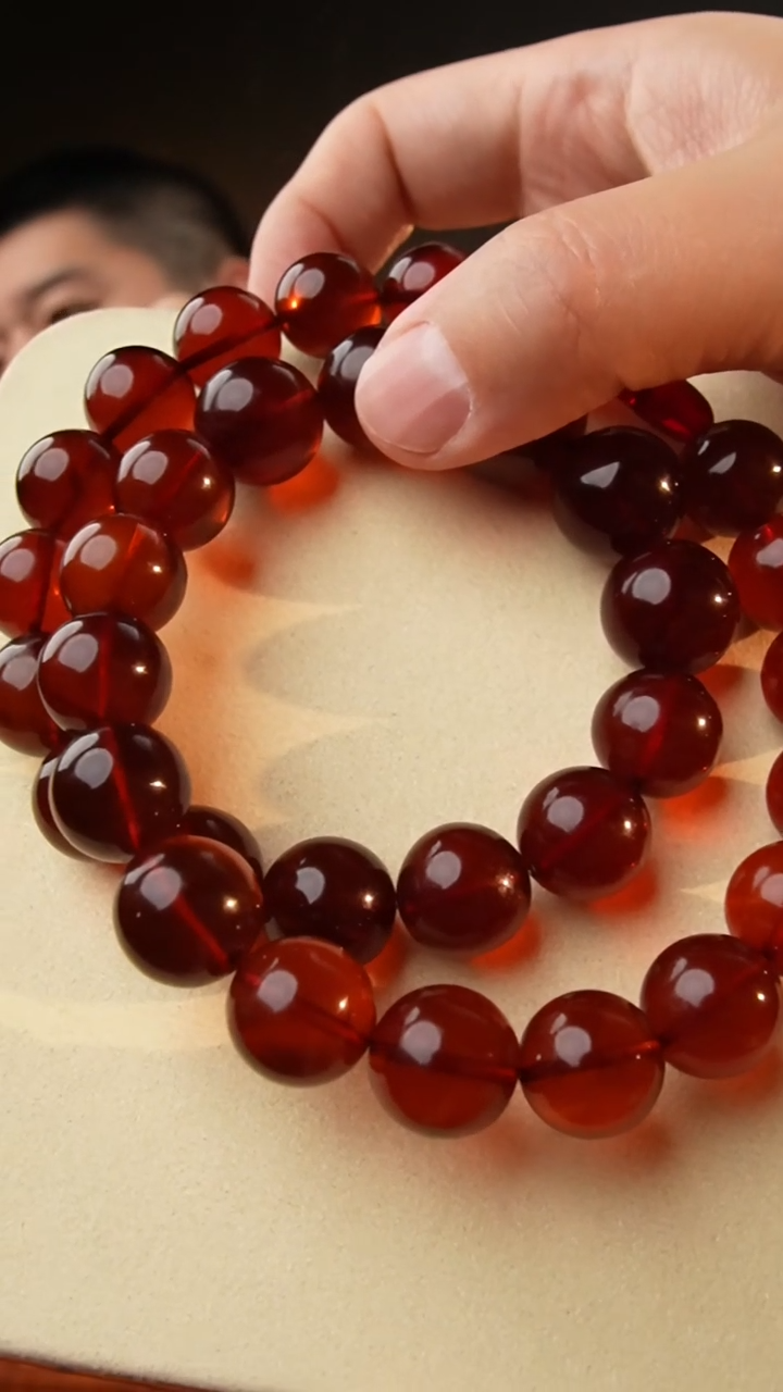 【闪购商品】琥珀裸石未镶嵌15+血珀妈妈链