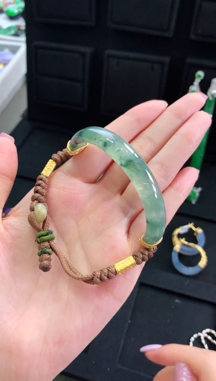 【闪购商品】翡翠手镯18K金镶嵌手饰
