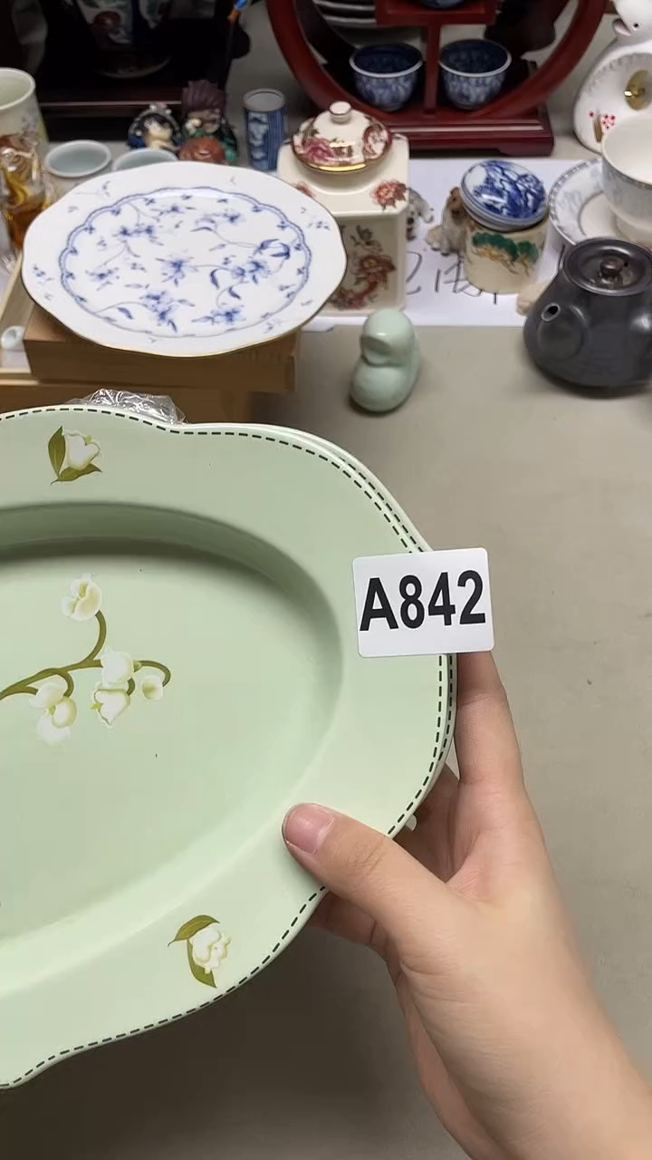 瓷片美*美朱美朱842+++++
