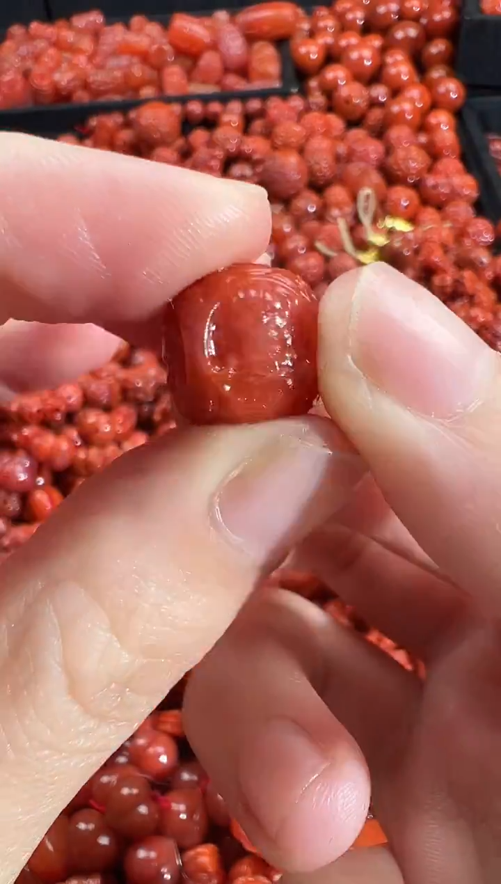 颈饰未镶嵌南红玛瑙1