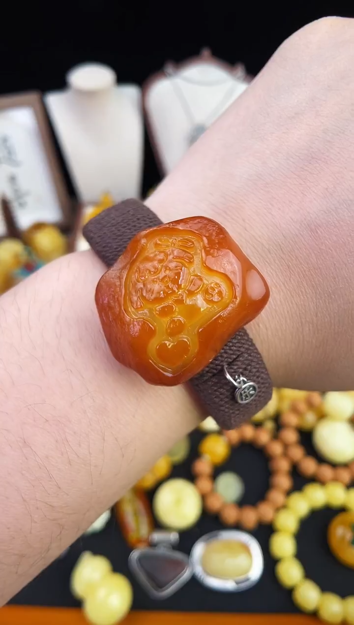 琥珀未镶嵌珠宝奇石柒月