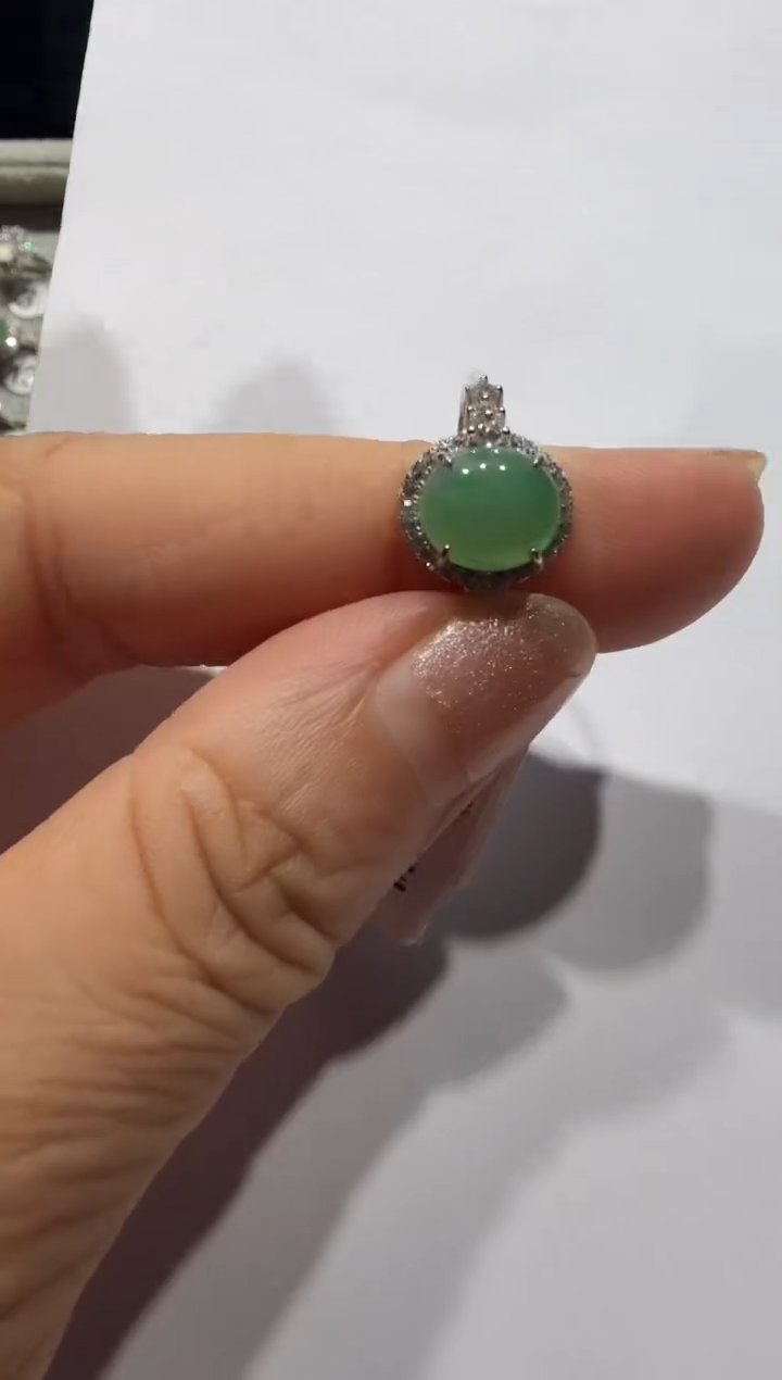 银S925镶嵌戒指翡翠925银镶缅甸A货翡翠戒指