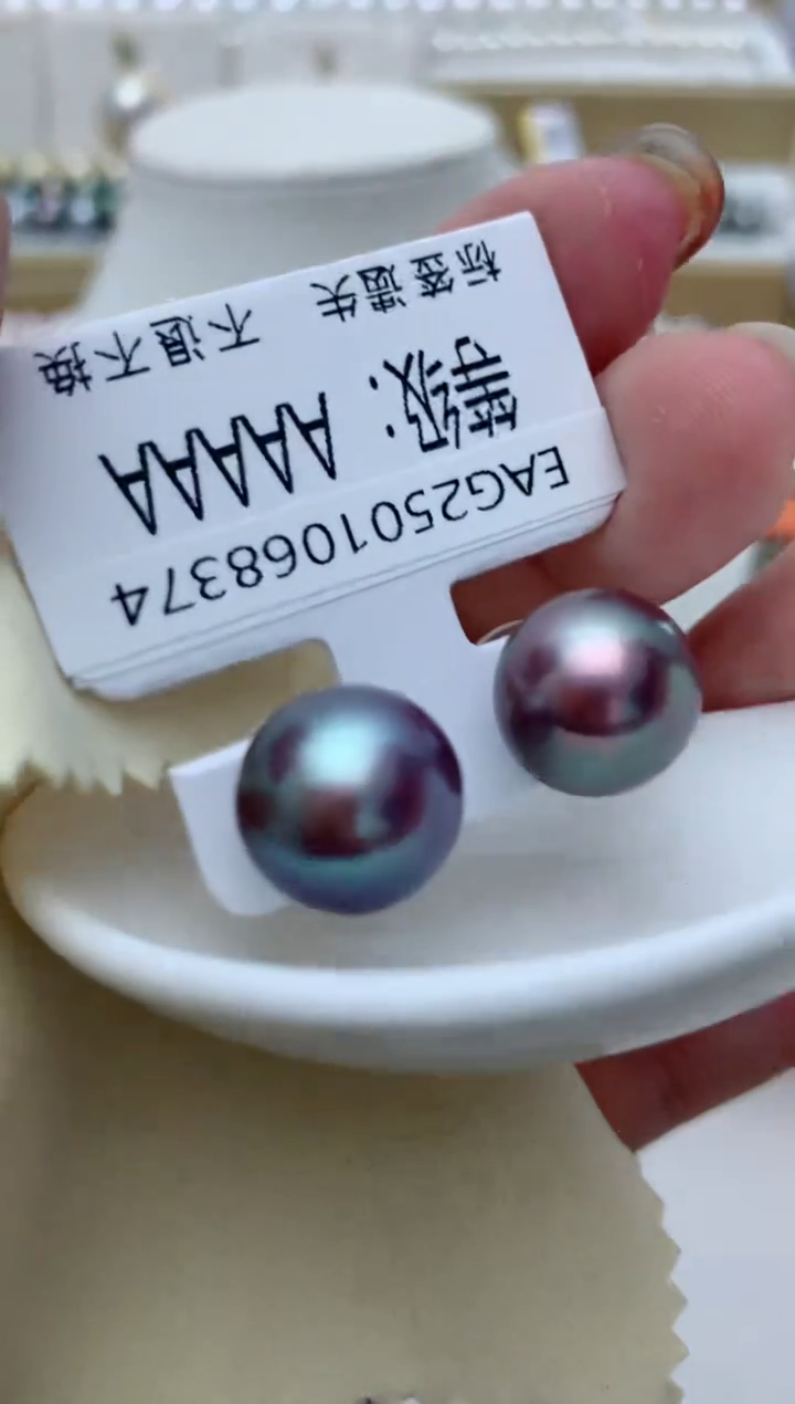【闪购商品】淡水珍珠耳饰银S925镶嵌q72 