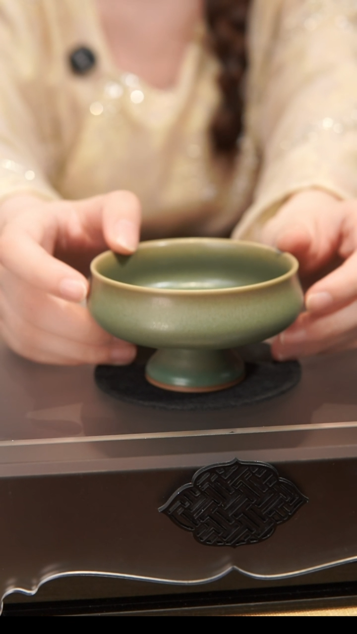杯高足普洱杯  汝州原产地  原矿老釉