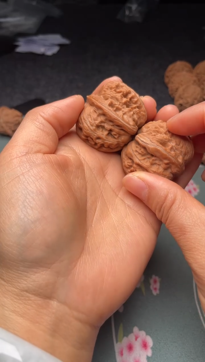 把件文玩核桃w265 元宝 40尺