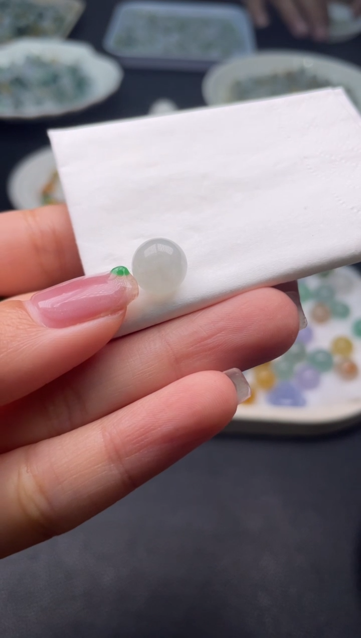 【闪购商品】翡翠颈饰未镶嵌啊A266